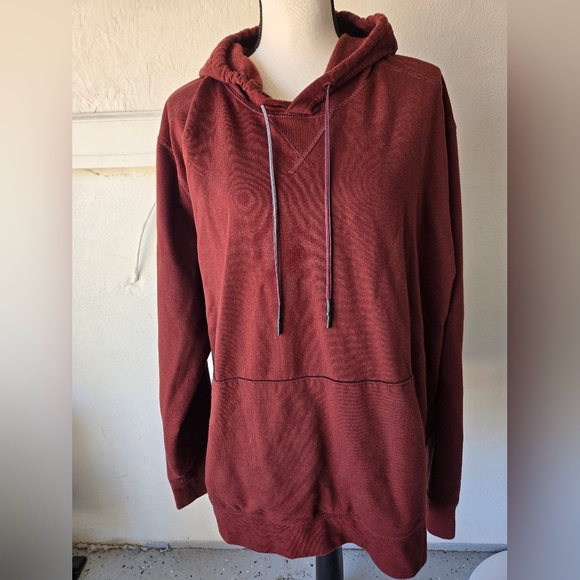 Eddie Bauer Other - Lnwot Eddie Bauer XL Men's Burgandy Hoodie.
